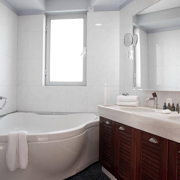 The-Athenian-Callirhoe-Hotel-Junior-Suite-4.JPG
