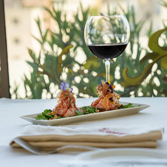 The-Athenian-Callirhoe-Hotel-VIP-Rooftop-Restaurant-8.jpg
