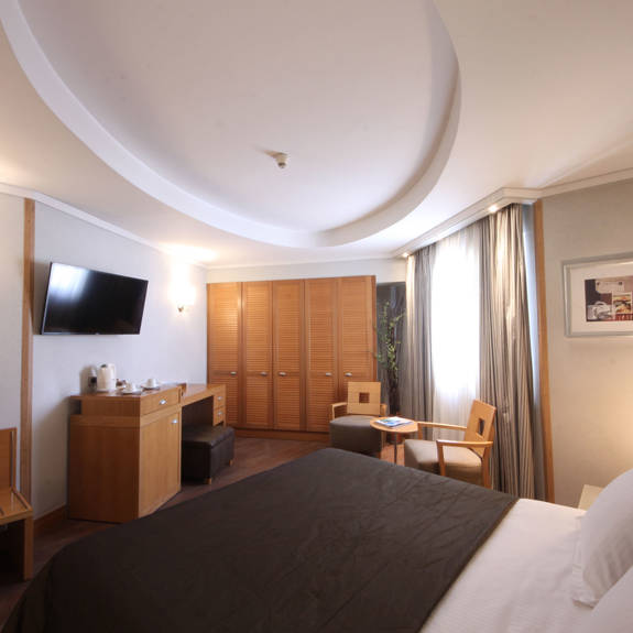 The-Athenian-Callirhoe-Hotel-Executive-Room-5.JPG

