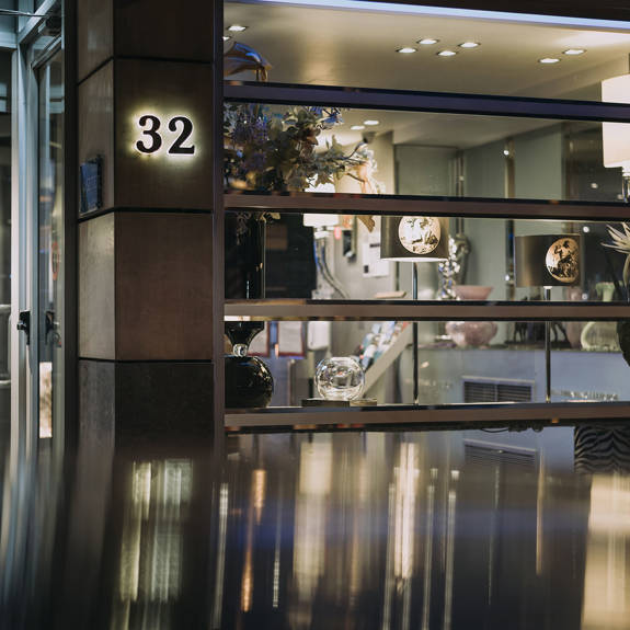The-Athenian-Callirhoe-Hotel-Entrance-Side-View.jpg
